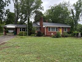 featured image of 229 Pee Dee Ave