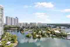 PARQUE TOWERS CONDO - Photo 1 of 1