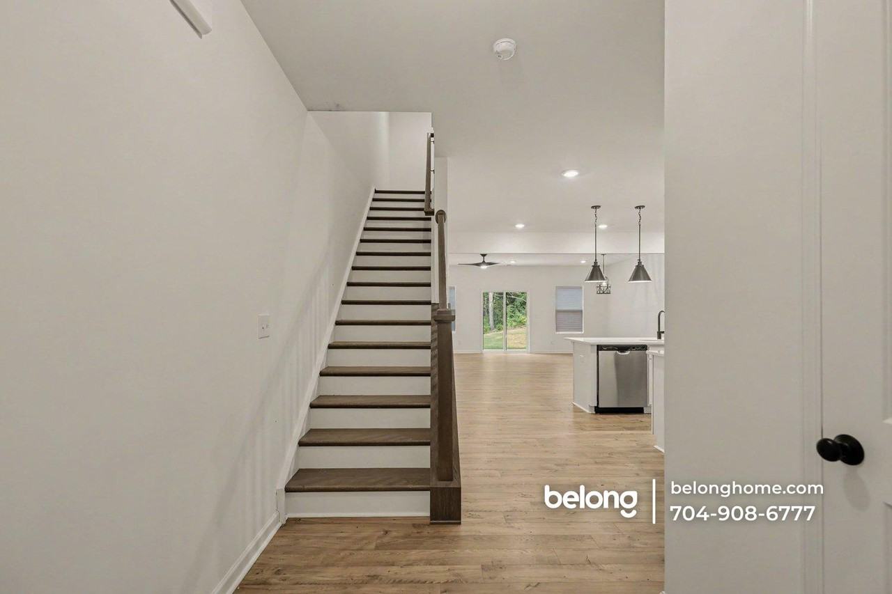 11408 Magpie Ct - Photo 5 of 23