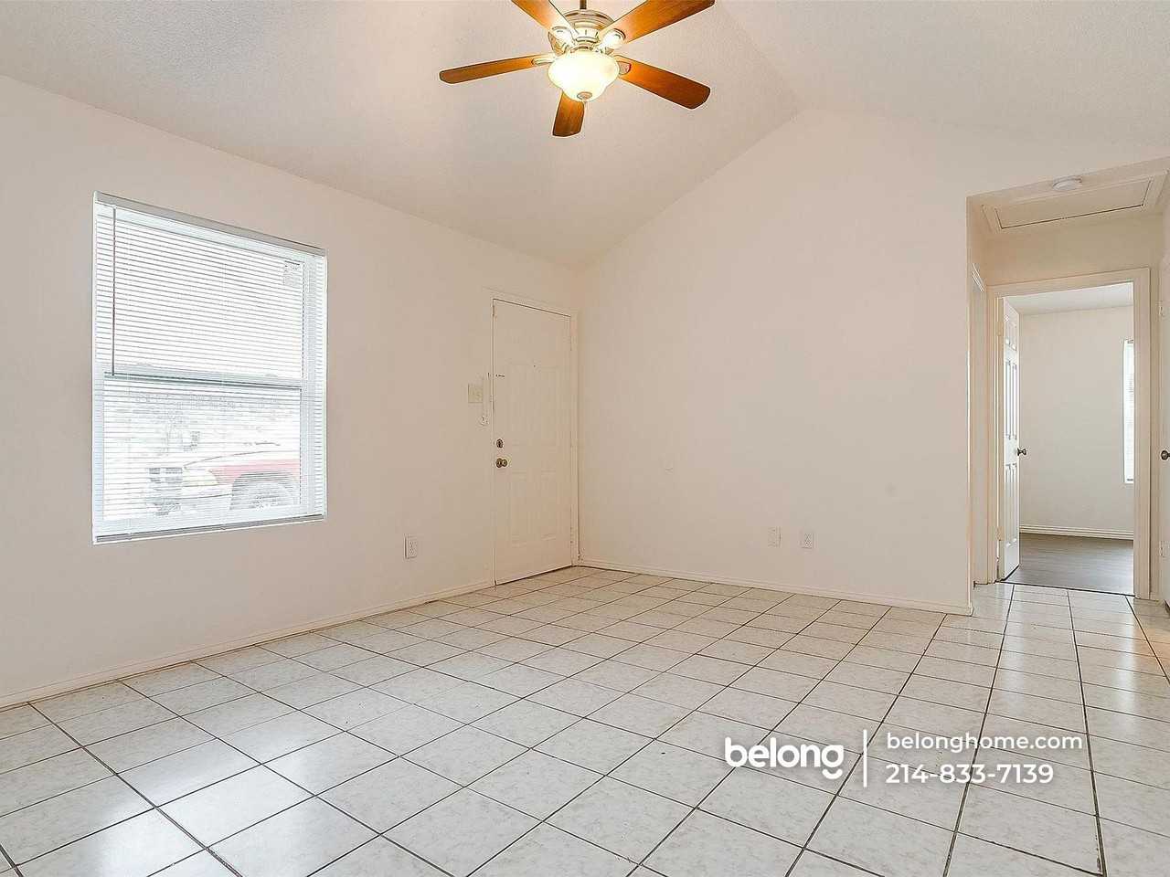 716 S Perkins St #B - Photo 4 of 17
