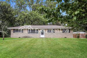 featured image of 6412 W Ray St