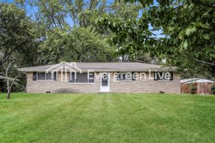 6412 W Ray St - Photo 1 of 1