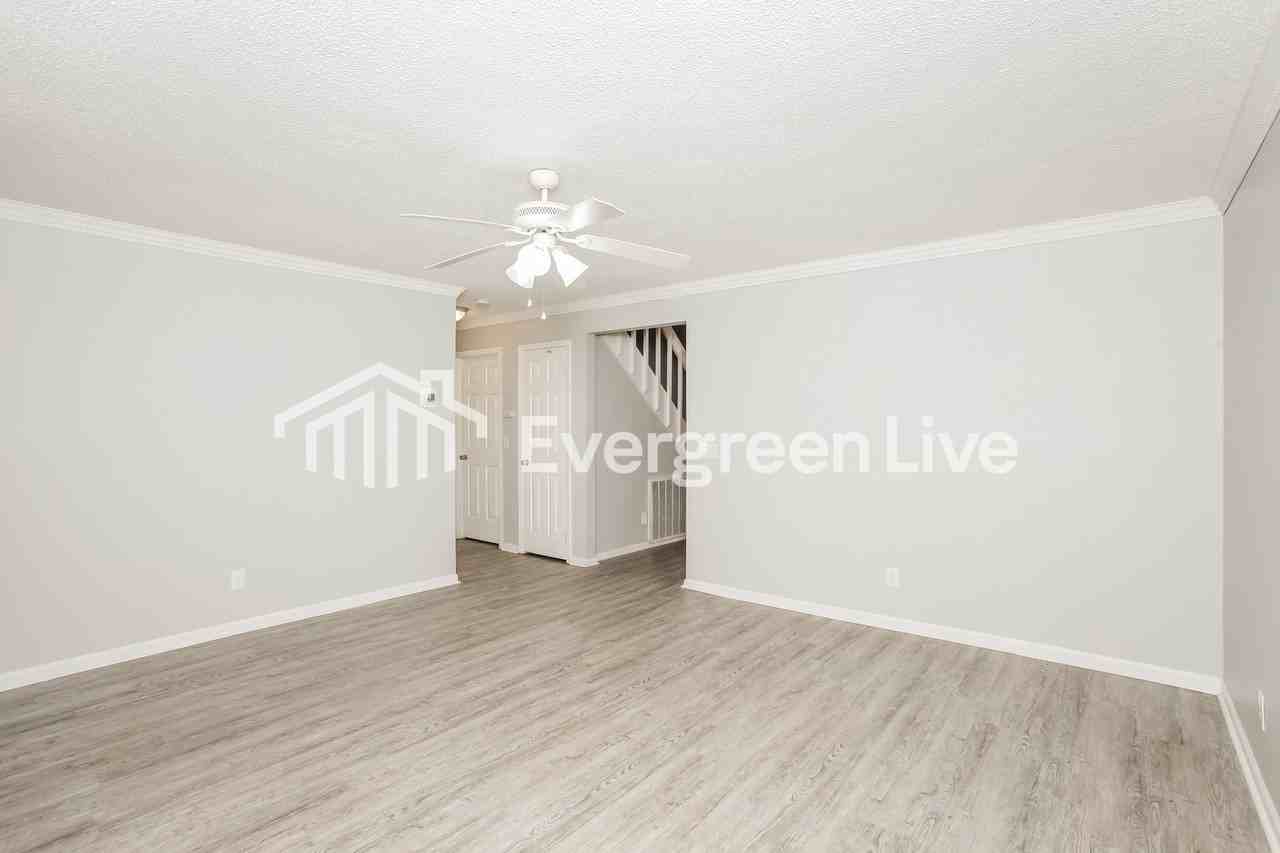 10 Cardington Ct - Photo 3 of 15