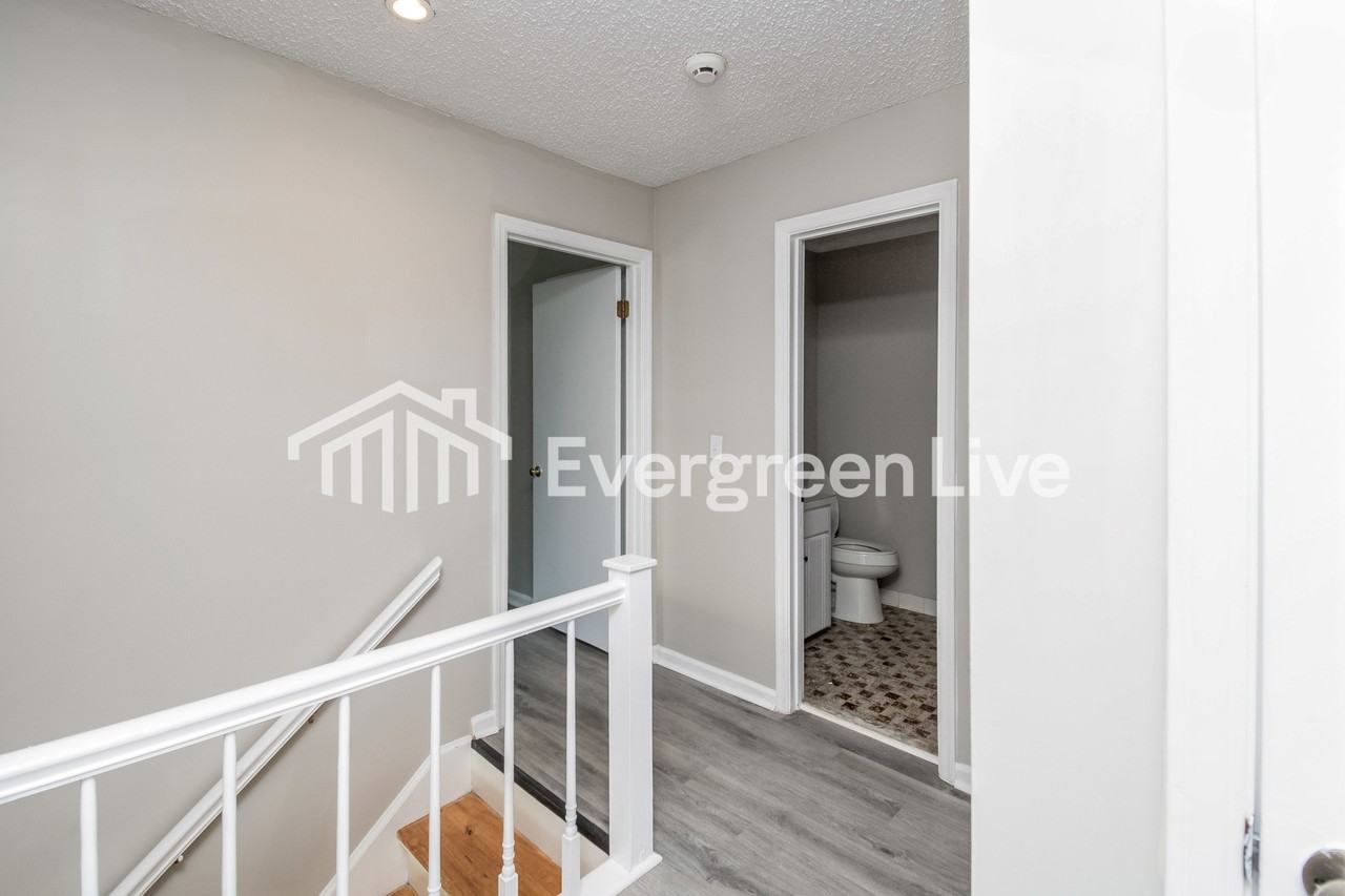 1029 Natchez Trl - Photo 7 of 15