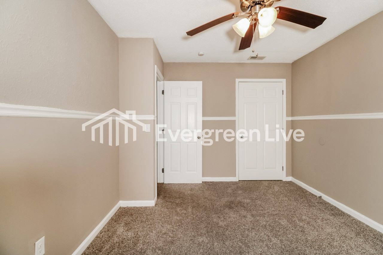 109 Raintree Ln - Photo 6 of 15