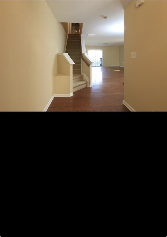 8843 Thornton Town Pl #8843 - Photo 2 of 5