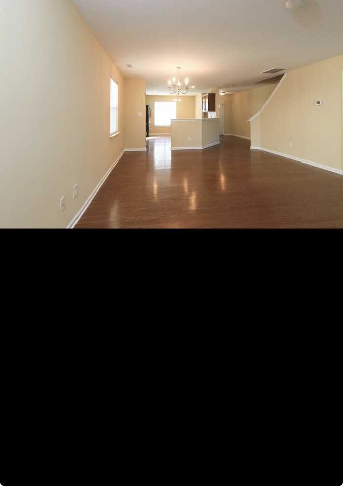 8843 Thornton Town Pl #8843 - Photo 4 of 5