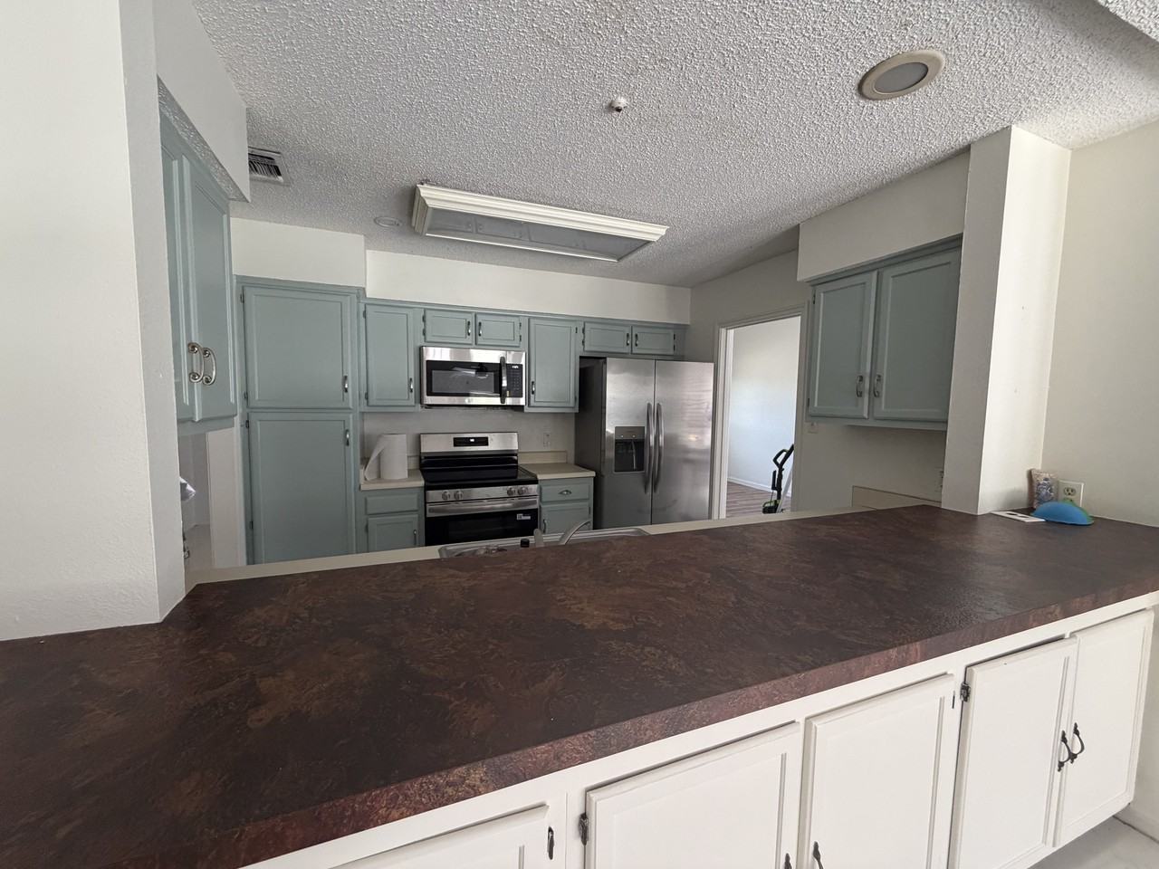 48 Traminer Dr - Photo 4 of 20