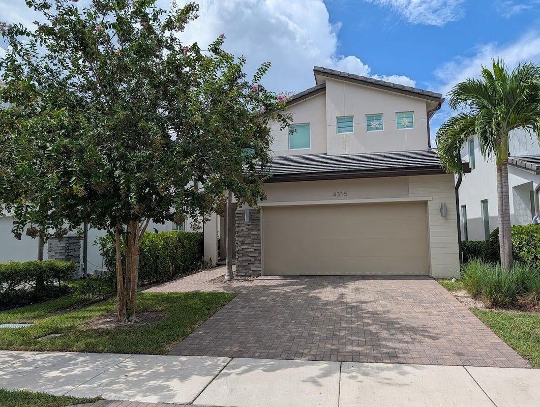 4315 Sylvester Palm Dr - Photo 5 of 5