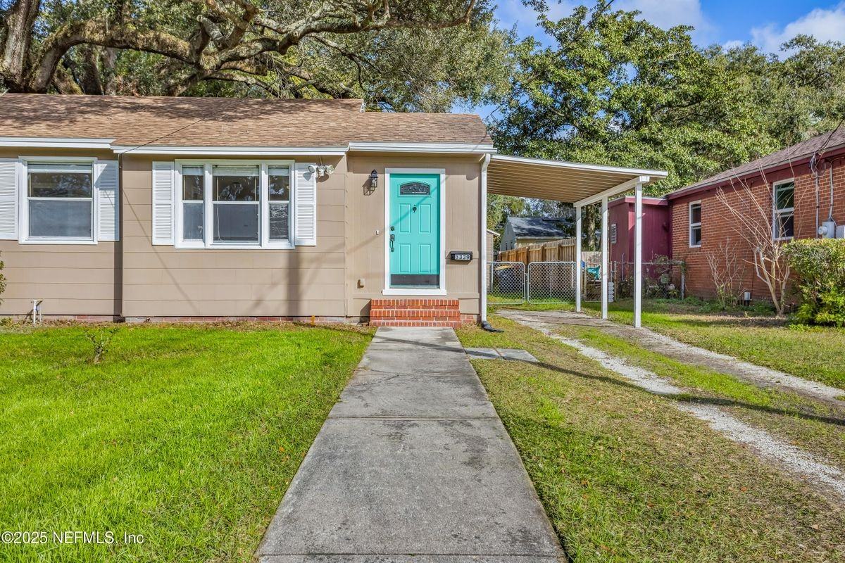 3339 Sylvia St - Photo 4 of 23