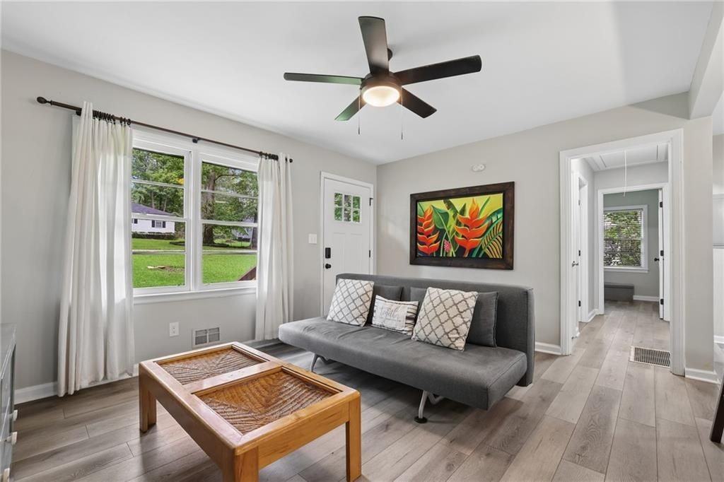 6385 Lobelia Rd Sw - Photo 3 of 20