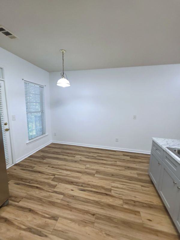 2179 Dillard Xing - Photo 7 of 25