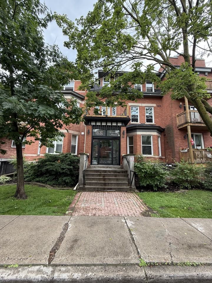 188 Waverley Street - Photo 3 of 18