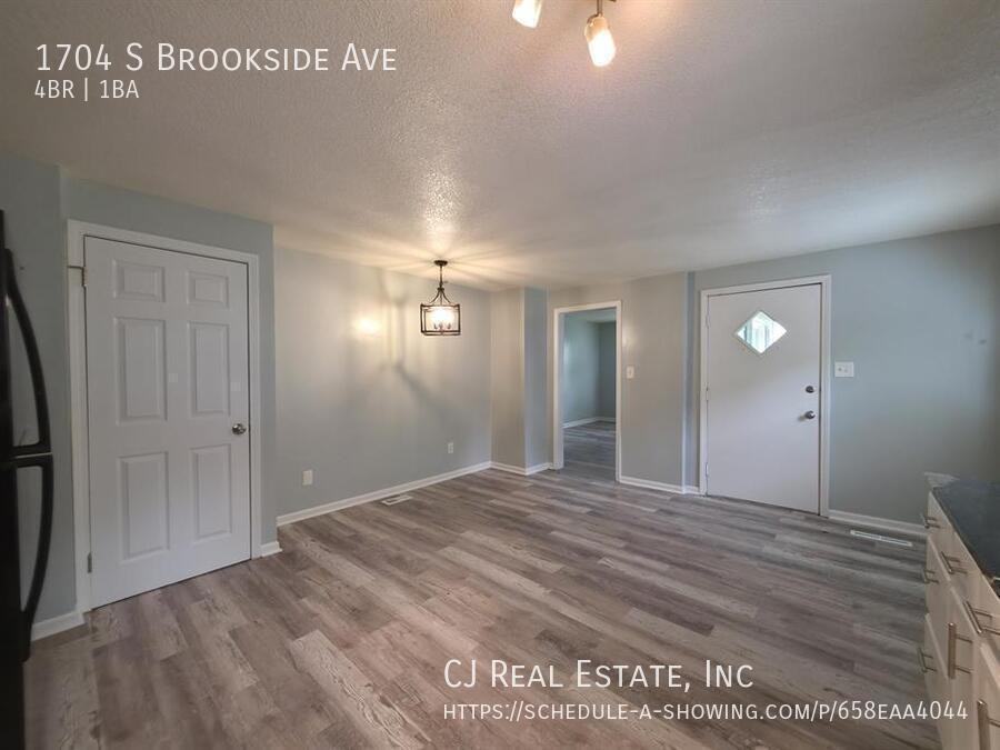1704 S Brookside Ave - Photo 3 of 12