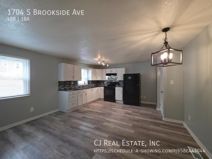 1704 S Brookside Ave - Photo 5 of 12
