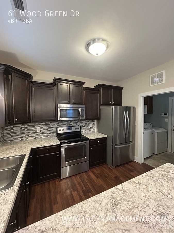 61 Wood Green Dr - Photo 5 of 20