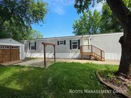 featured image of 121 Vermillion Est #121