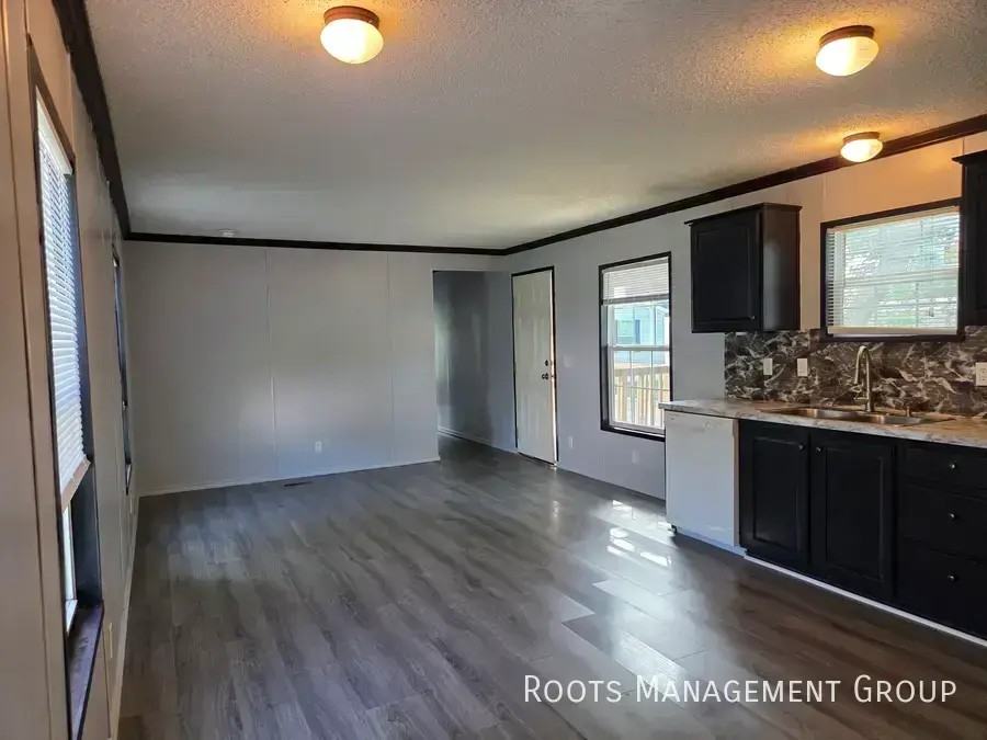 121 Vermillion Est #121 - Photo 4 of 10