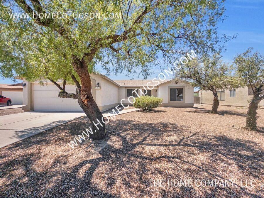 1519 W Bloomfield Pl - Photo 4 of 34