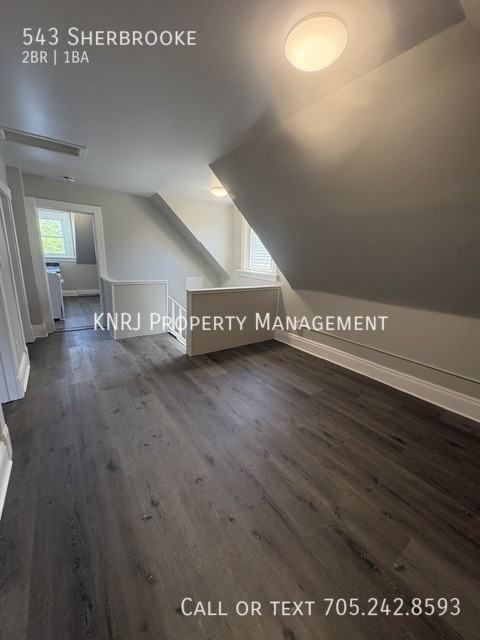 543 Sherbrooke St - Photo 2 of 16