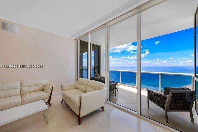 TRUMP PALACE CONDO - Photo 3 of 16