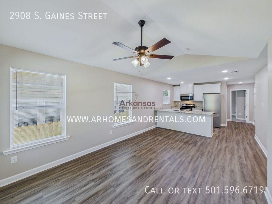2908 S Gaines St - Photo 3 of 15