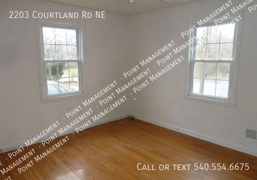 2203 Courtland Rd Ne - Photo 2 of 7