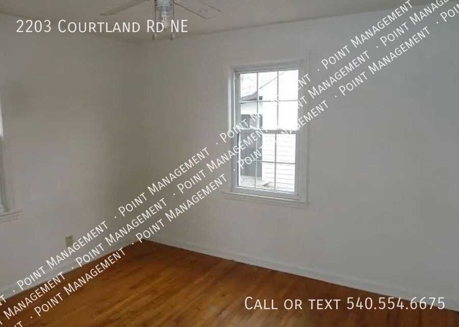 2203 Courtland Rd Ne - Photo 4 of 7