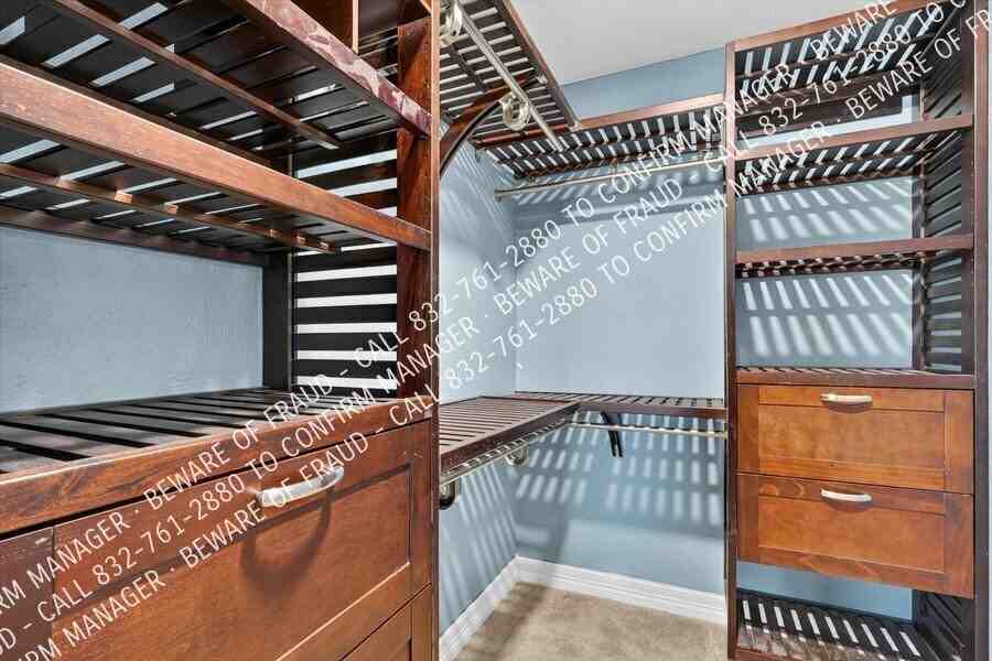 593 King Cir - Photo 3 of 34