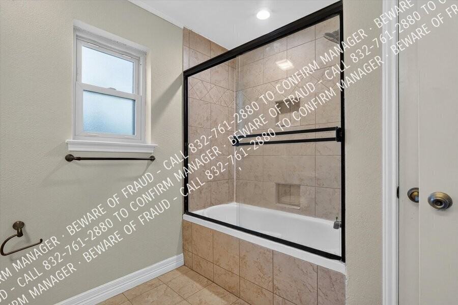 593 King Cir - Photo 5 of 34