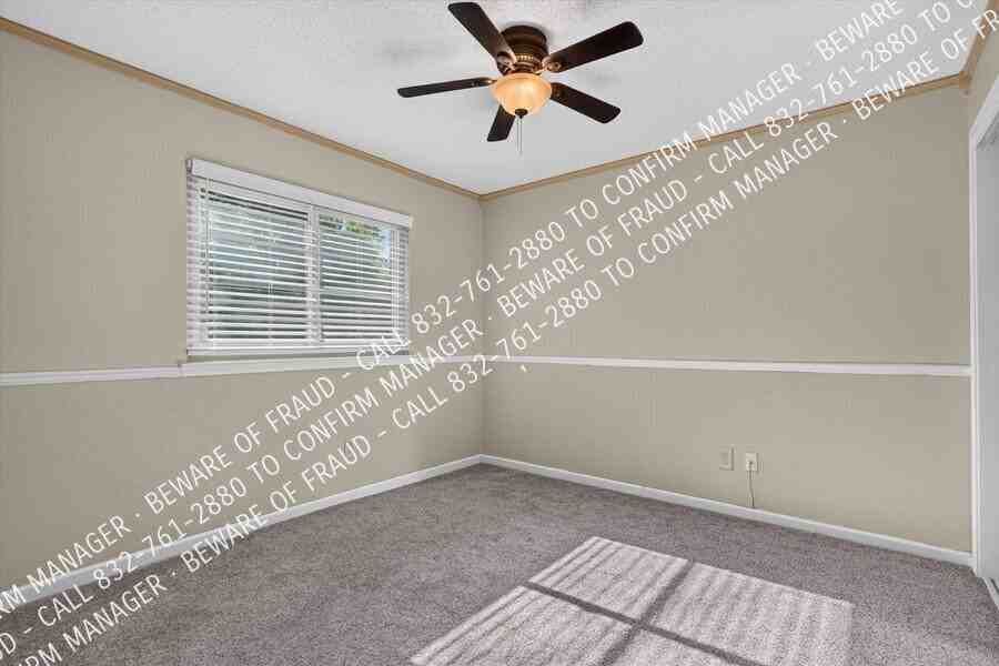 593 King Cir - Photo 7 of 34