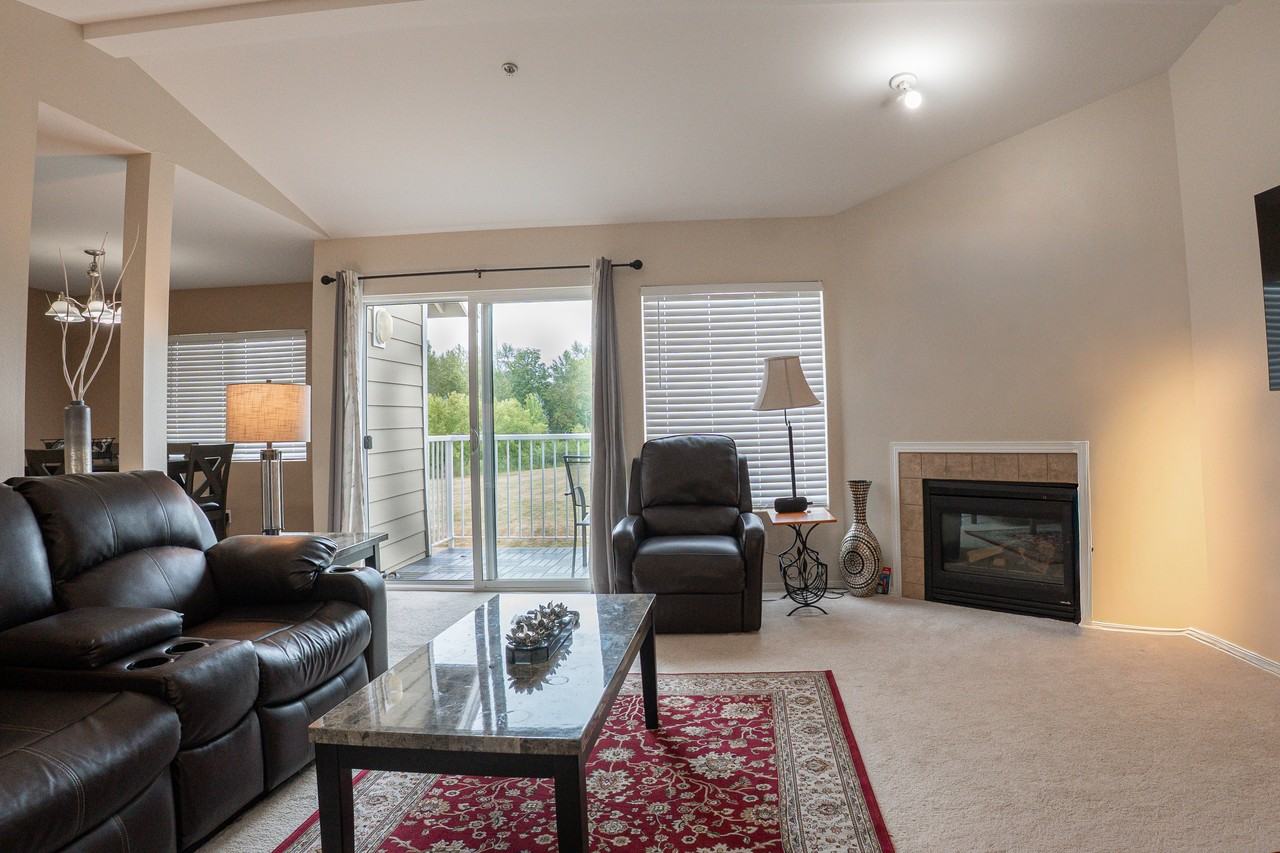 710 240th Way Southeast - Photo 5 of 17