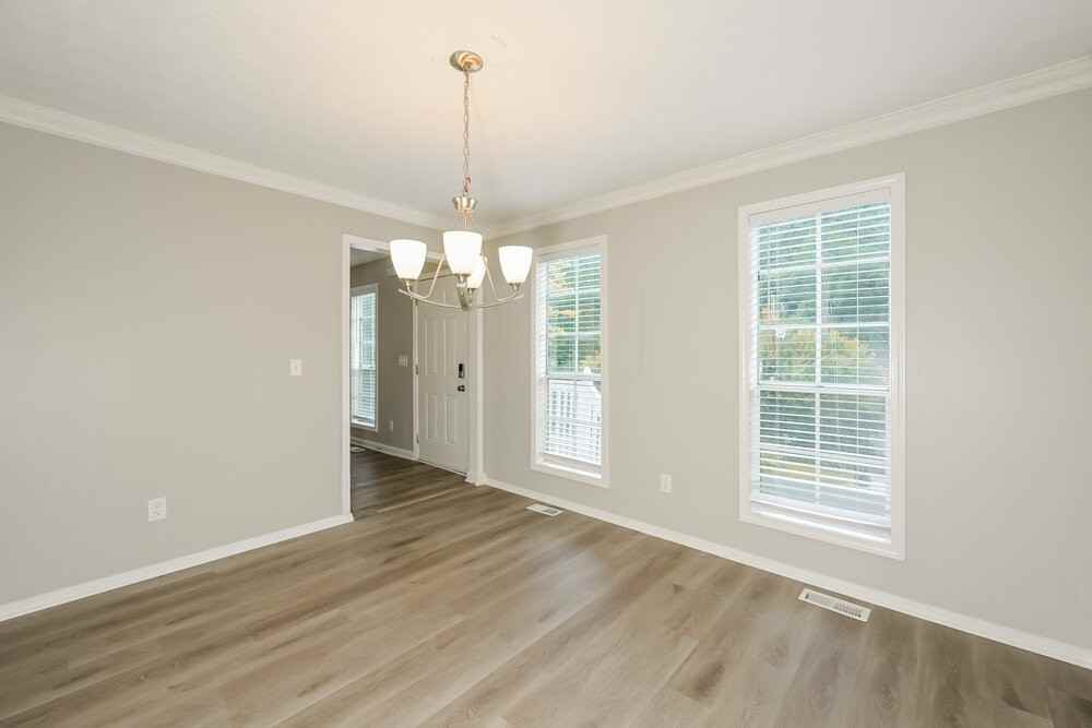 445 Ridgedale Way - Photo 6 of 18
