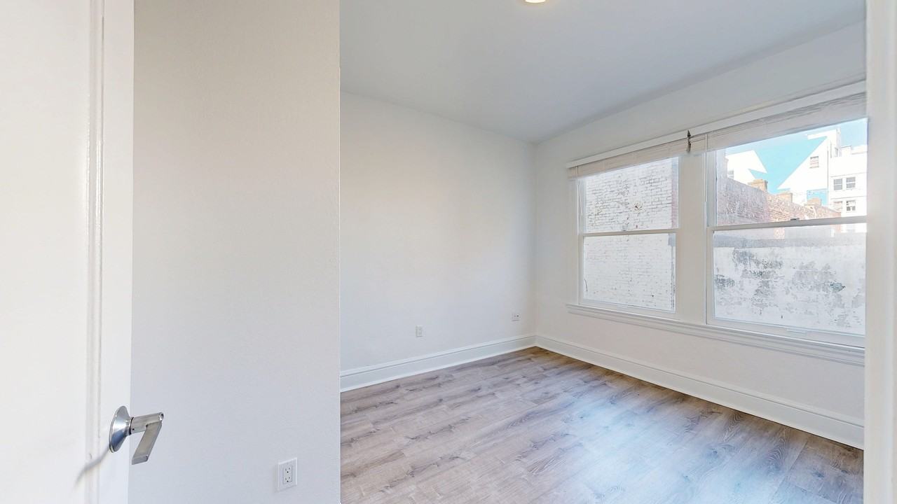 727 Ellis St #205 - Photo 5 of 10