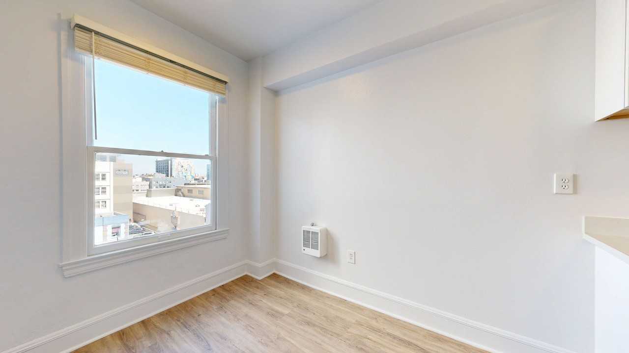 723 Ellis St #504 - Photo 4 of 10