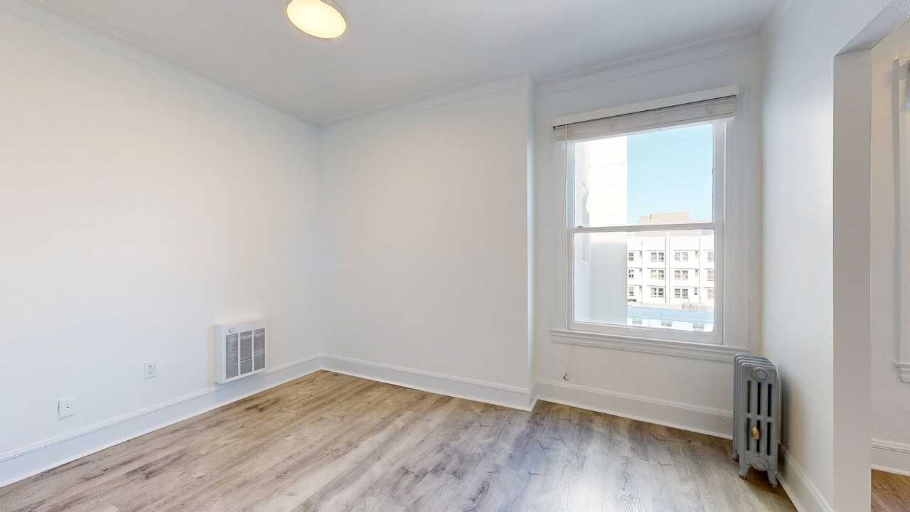 723 Ellis St #504 - Photo 5 of 10