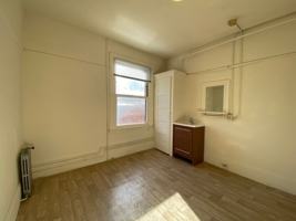featured image of 917 Kearny St #211