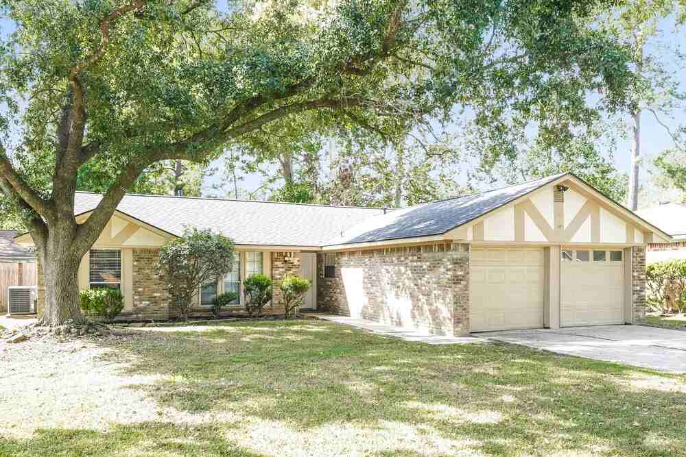 23331 Bayleaf Dr - Photo 3 of 16
