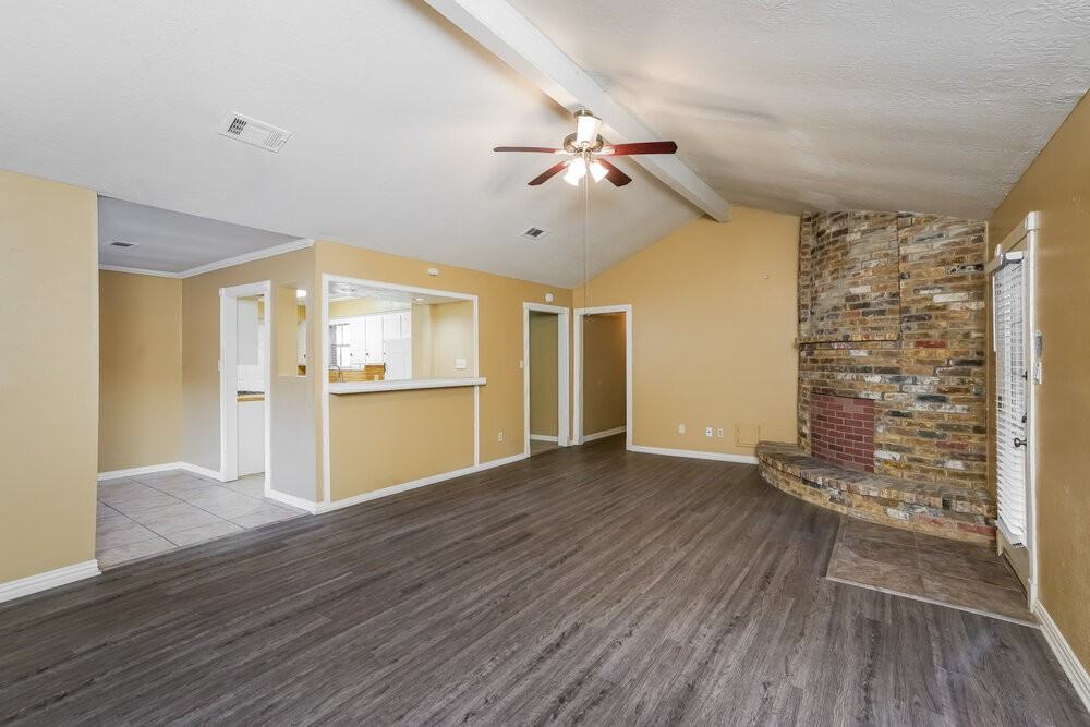 23331 Bayleaf Dr - Photo 5 of 16