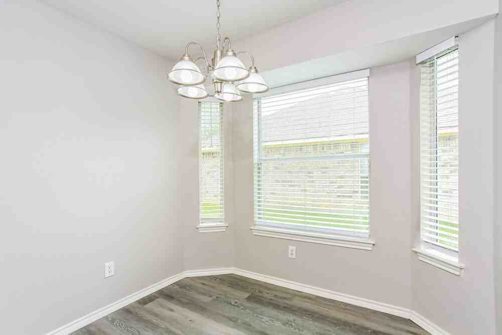 2716 Wild Grove Ln - Photo 7 of 16