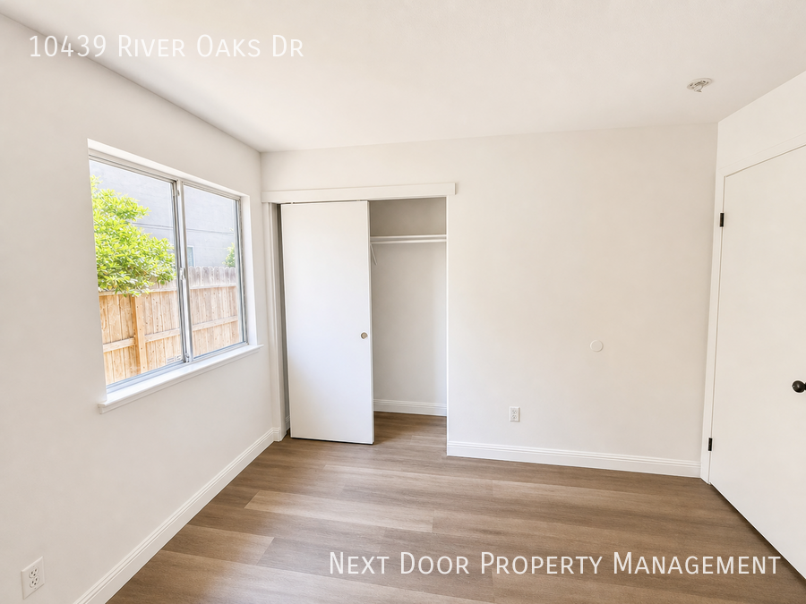 10439 River Oaks Dr - Photo 6 of 11