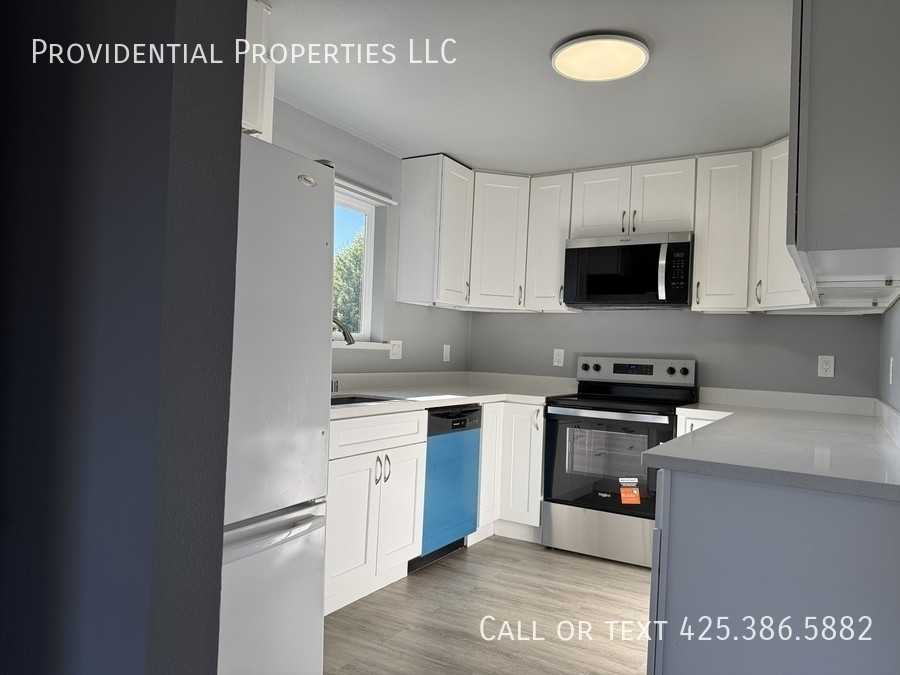 708 D St Se - Photo 3 of 16