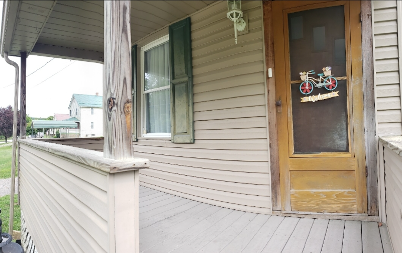289 Craigsville Rd - Photo 2 of 9