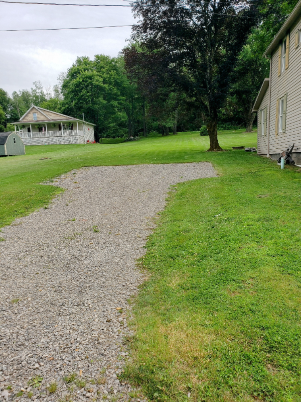 289 Craigsville Rd - Photo 3 of 9