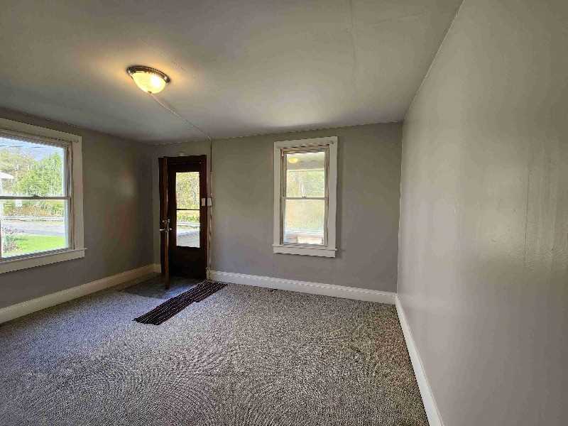 289 Craigsville Rd - Photo 5 of 9