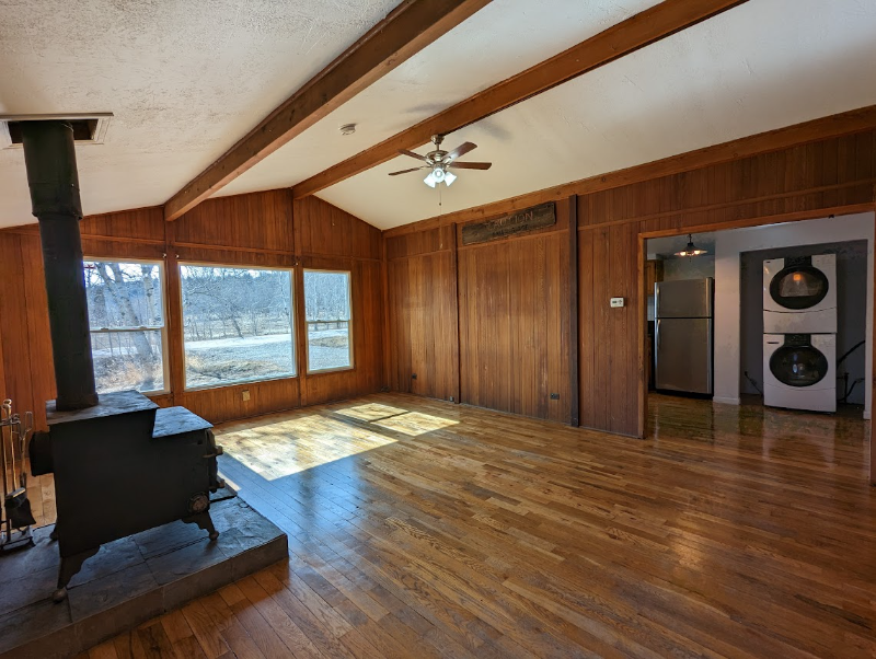 320 Beaver Creek Rd - Photo 7 of 26