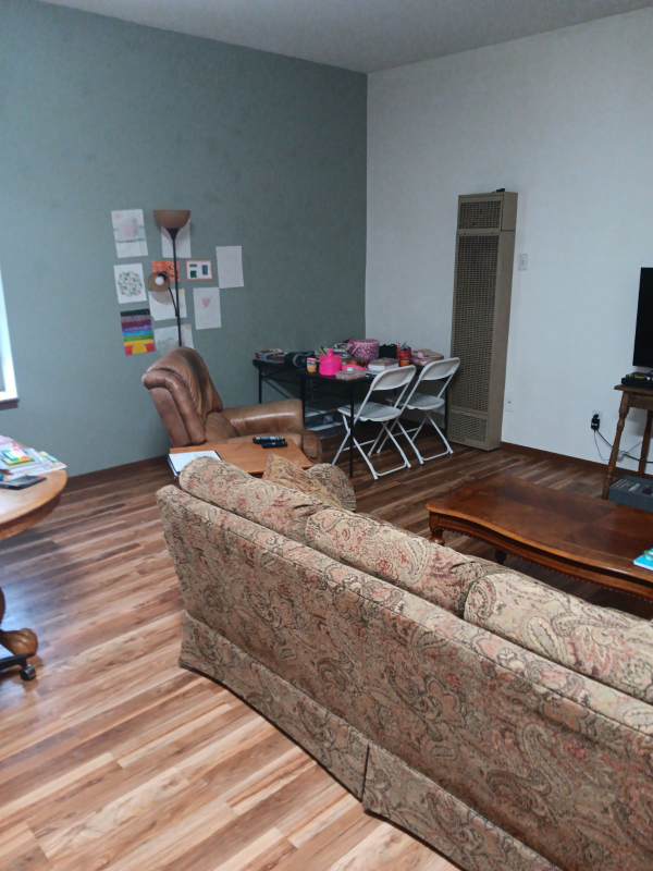 26 2nd Ave W #5 - Photo 3 of 6