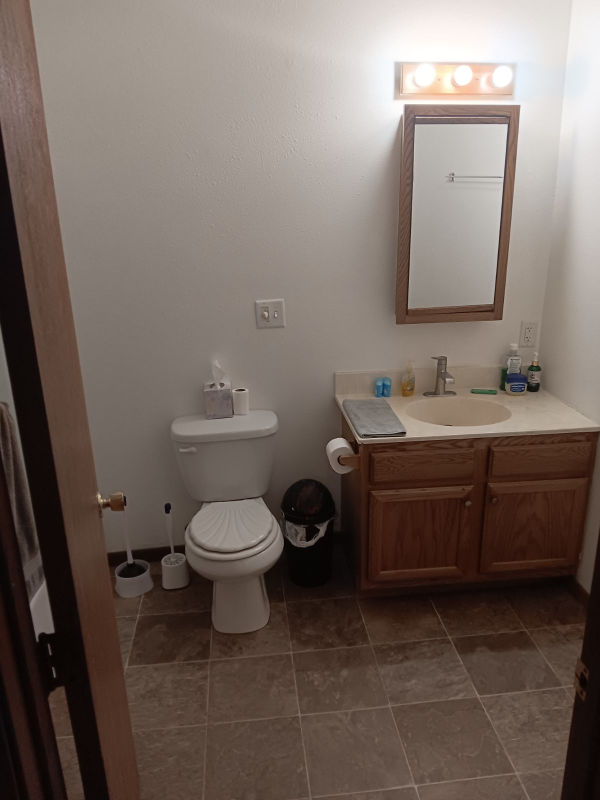 26 2nd Ave W #5 - Photo 5 of 6