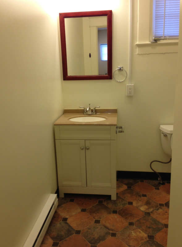 1201 Chestnut St #3 - Photo 5 of 7