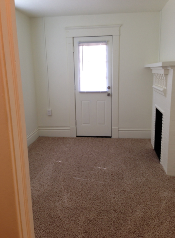 1201 Chestnut St #3 - Photo 6 of 7